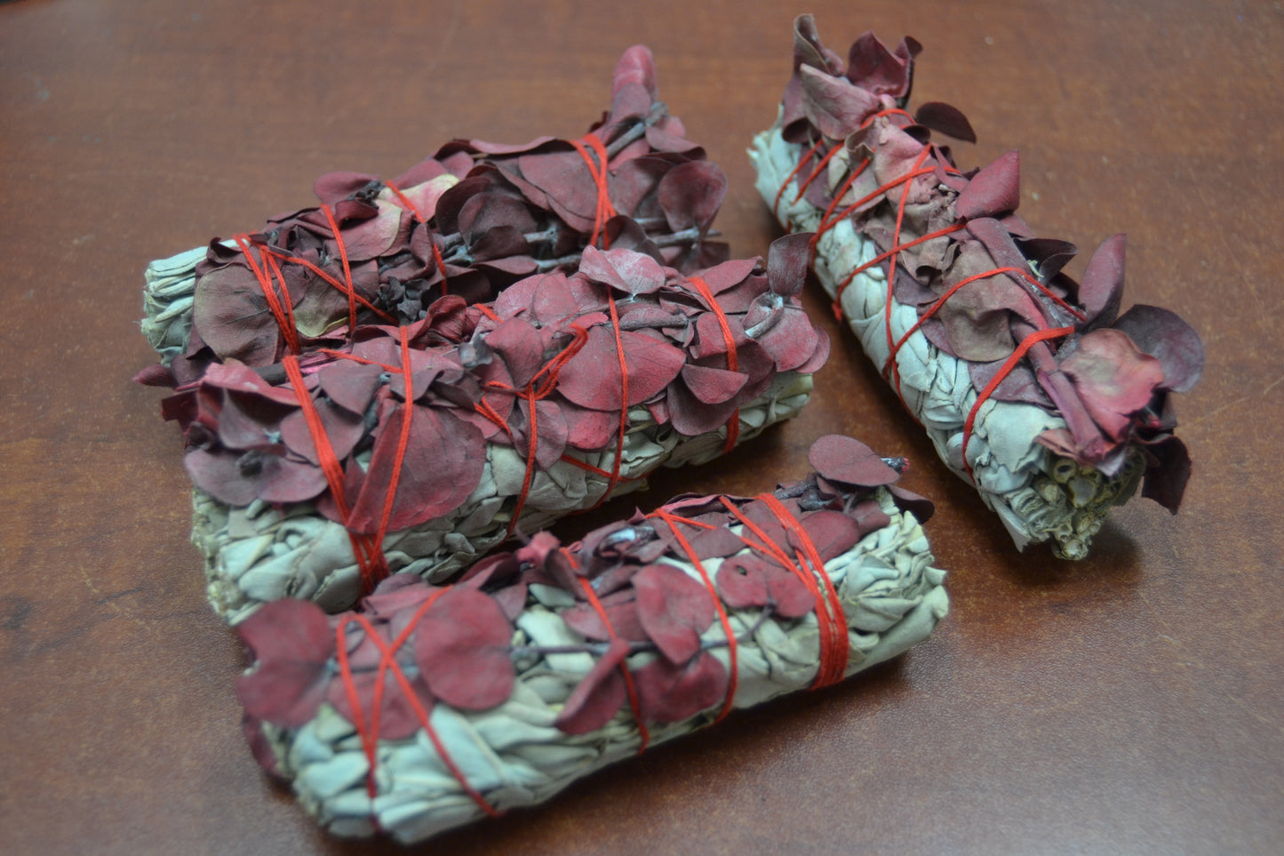 4 Pcs White Sage + Red Eucalyptus Bundle Smudge