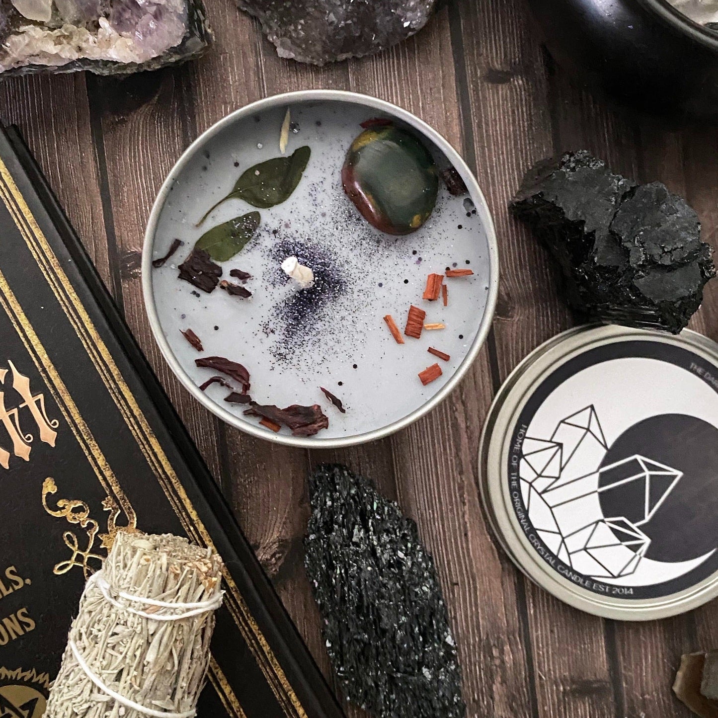 ASTRAL CANDLES - JINX AWAY CRYSTAL CANDLE